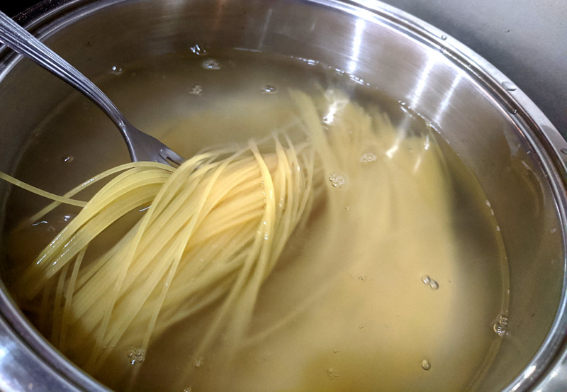 Спагетти без мяса